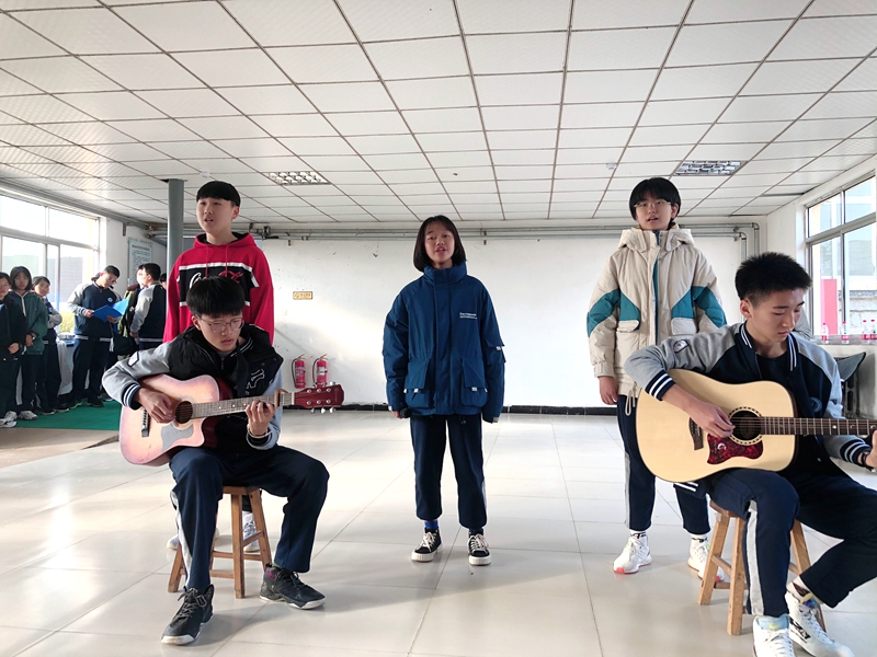 吉他彈唱.JPG