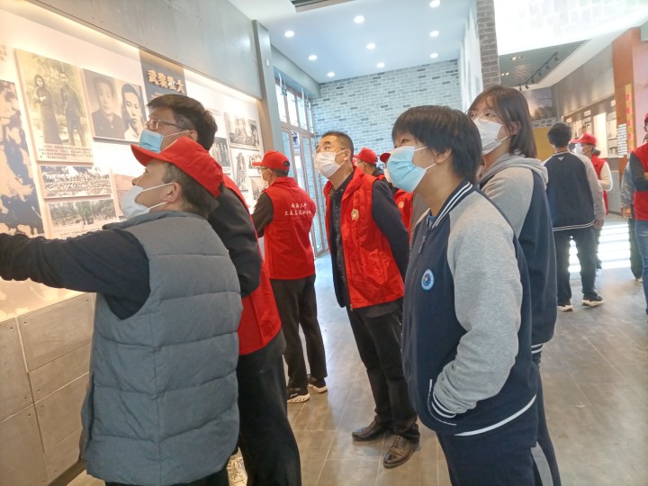 圖12.jpg