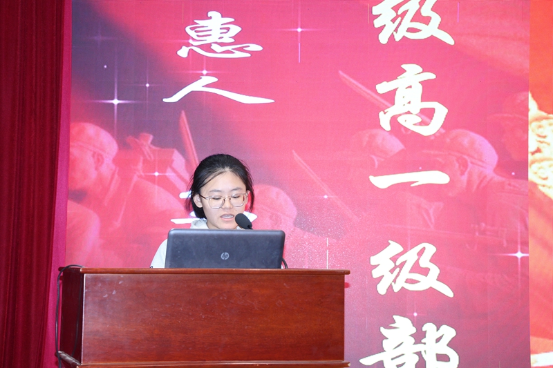 學生二演講.JPG